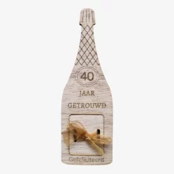 Kadokaart van hout - Champagne fles 40 jaar getrouwd